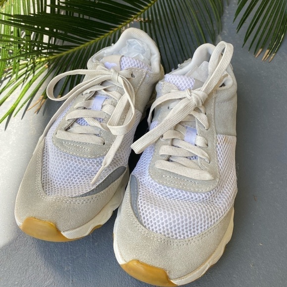 SOREL kinetic lite lace sneakers in cream and white womens size 9 - Picture 3 of 16